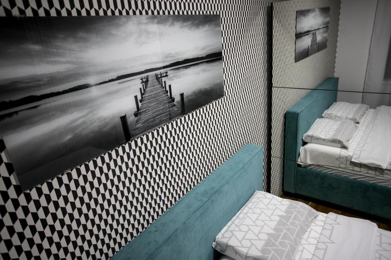 House Of Mac Apartments Ni Exterior foto